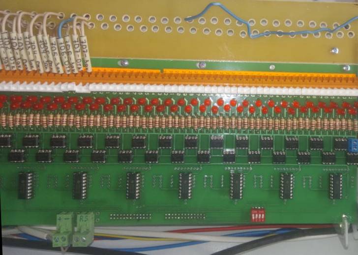 plata_dat.jpg plata_dat.jpg